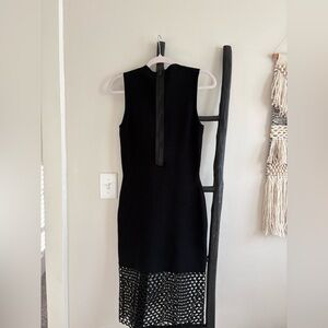 John + Jenn Elegant Black Knit Sleeveless Dress. Size M